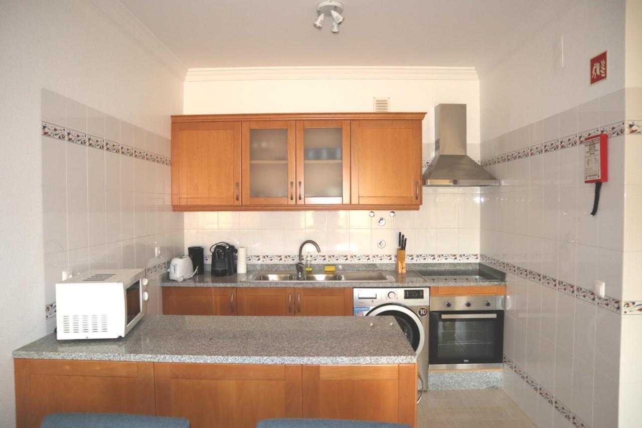 Apartamento Deolinda - Nossa Sra Da Rocha 珀彻斯 外观 照片