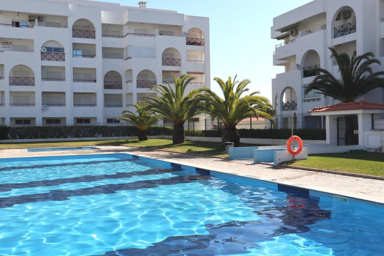 Apartamento Deolinda - Nossa Sra Da Rocha 珀彻斯 外观 照片
