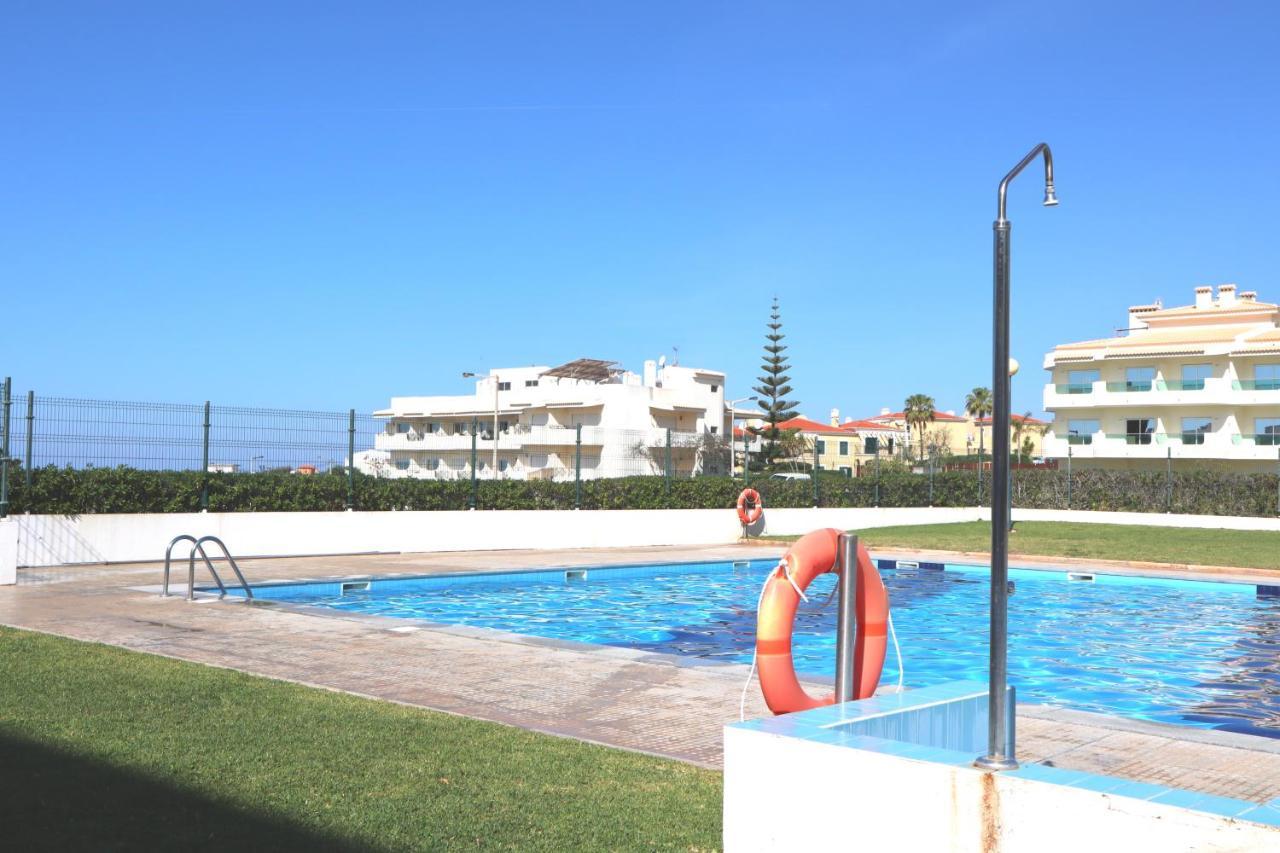 Apartamento Deolinda - Nossa Sra Da Rocha 珀彻斯 外观 照片
